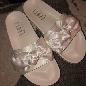 Puma Fentt Rihanna Bow Slides